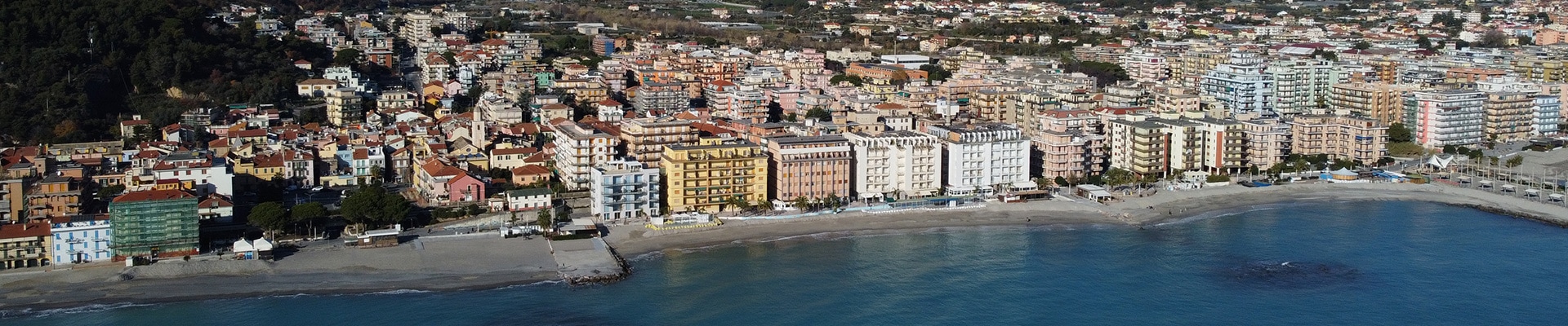 Palazzi a Borghetto